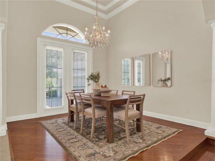 Image No.12-4 Bed Property for sale