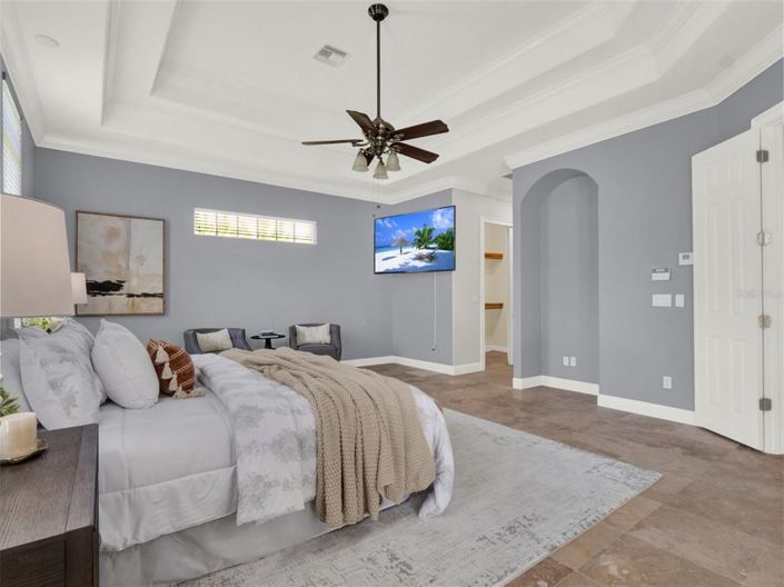 Image No.19-4 Bed Property for sale