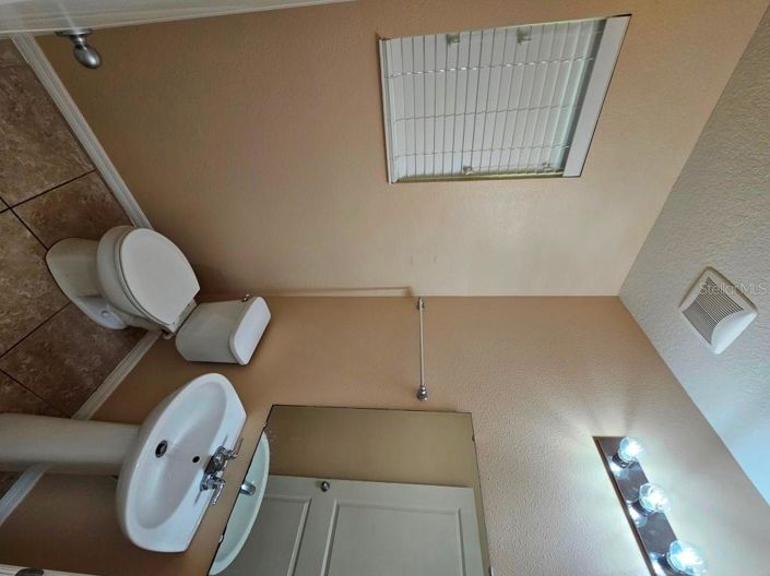 Image No.13-4 Bed Townhouse for sale