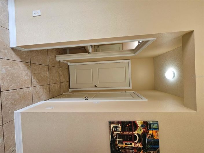 Image No.24-4 Bed Townhouse for sale