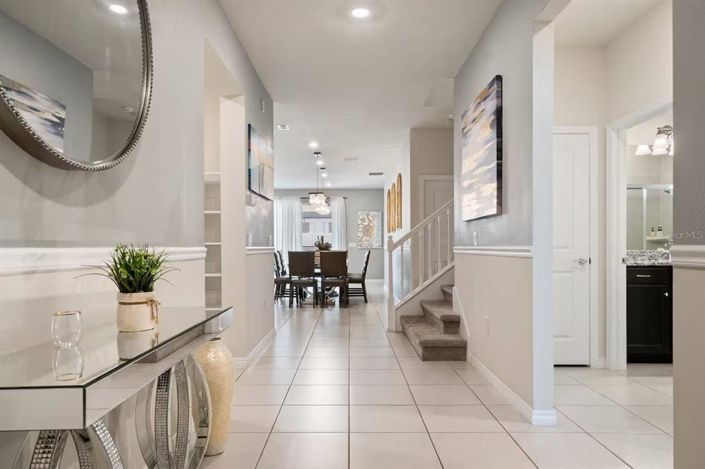 Image No.3-10 Bed Property for sale