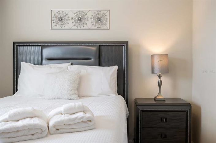 Image No.41-10 Bed Property for sale