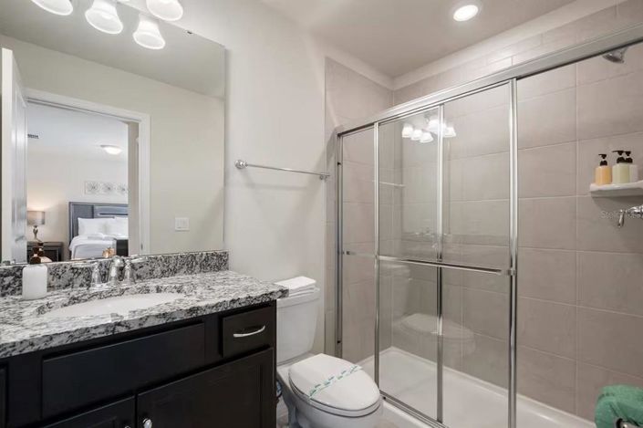 Image No.48-10 Bed Property for sale