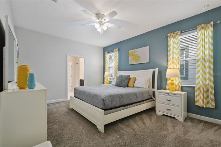 Image No.19-8 Bed Property for sale