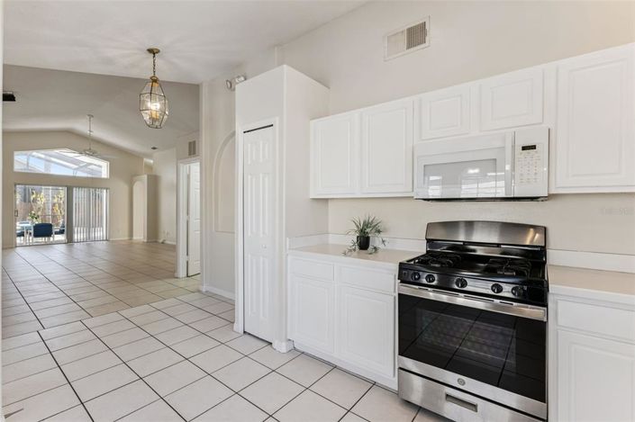 Image No.6-Propriété de 4 chambres à vendre à Kissimmee