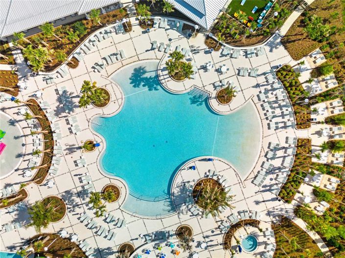 Image No.55-5 Bed Townhouse for sale