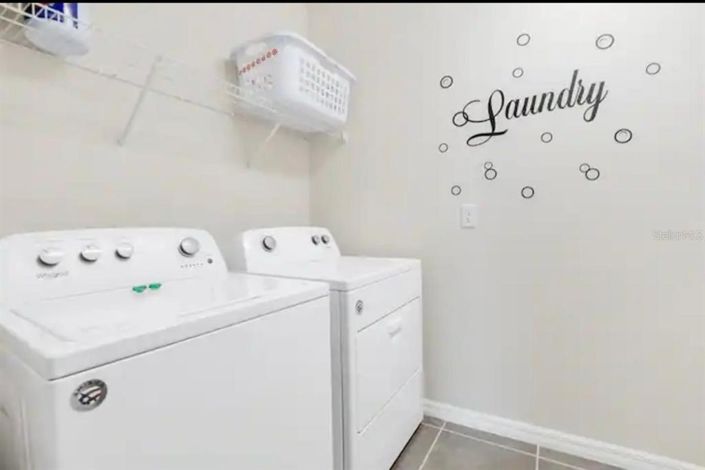 Image No.22-6 Bed Property for sale