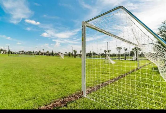 Image No.49-6 Bed Property for sale