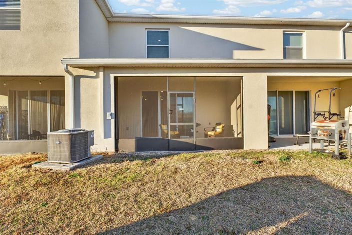 Image No.40-3 Bed Townhouse for sale