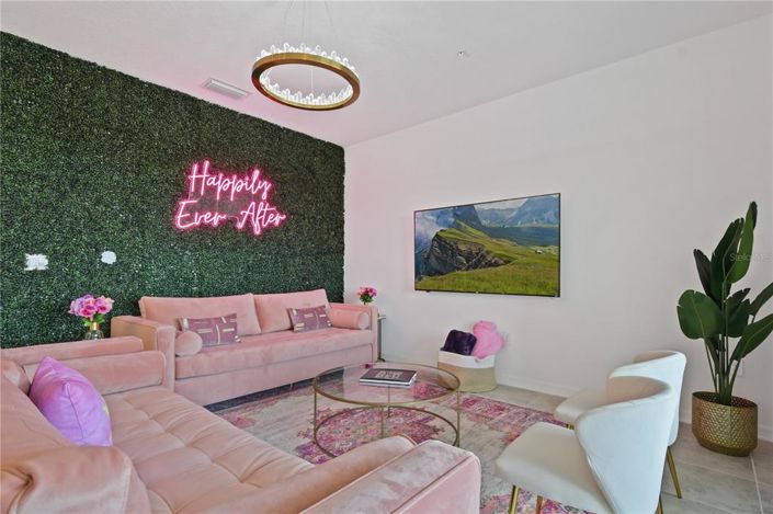 Image No.8-Propriété de 2 chambres à vendre à Kissimmee