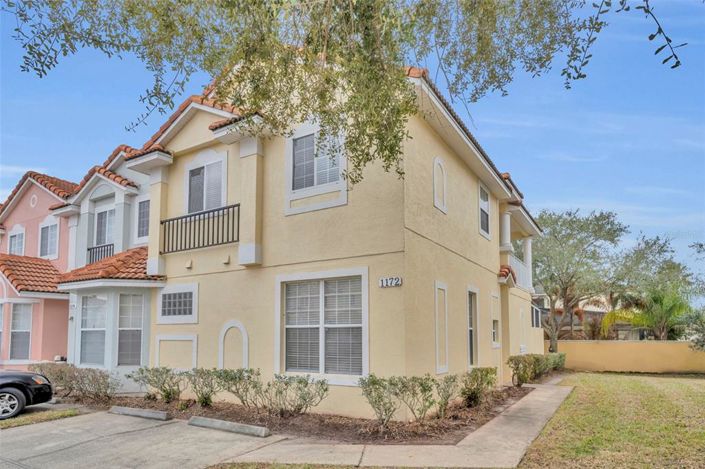 Image No.2-4 Bed Townhouse for sale