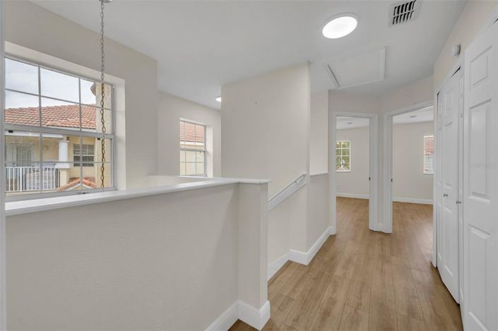 Image No.31-4 Bed Townhouse for sale