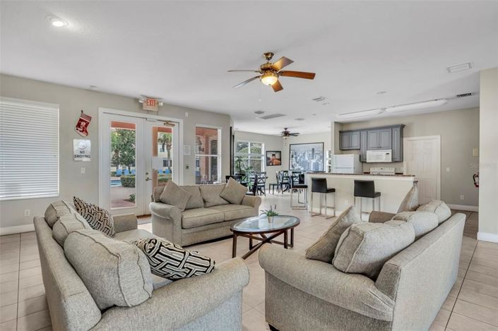 Image No.41-4 Bed Townhouse for sale