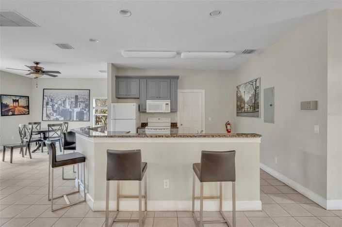 Image No.42-4 Bed Townhouse for sale