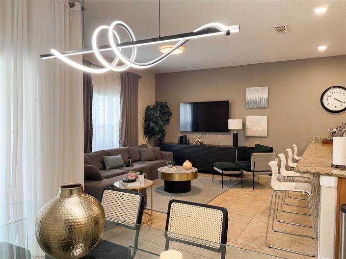 Image No.2-4 Bed Townhouse for sale