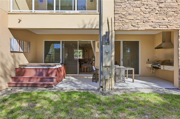 Image No.20-3 Bed Townhouse for sale