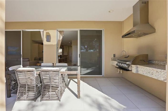 Image No.22-3 Bed Townhouse for sale