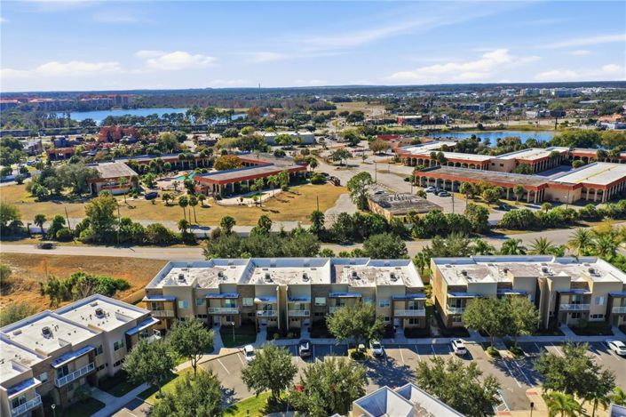 Image No.43-3 Bed Townhouse for sale