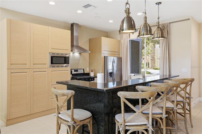 Image No.7-3 Bed Townhouse for sale