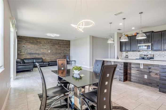 Image No.14-5 Bed Property for sale