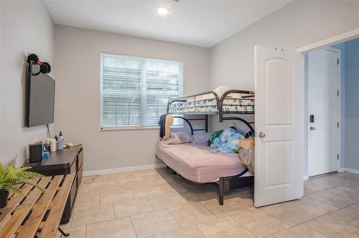 Image No.25-5 Bed Property for sale