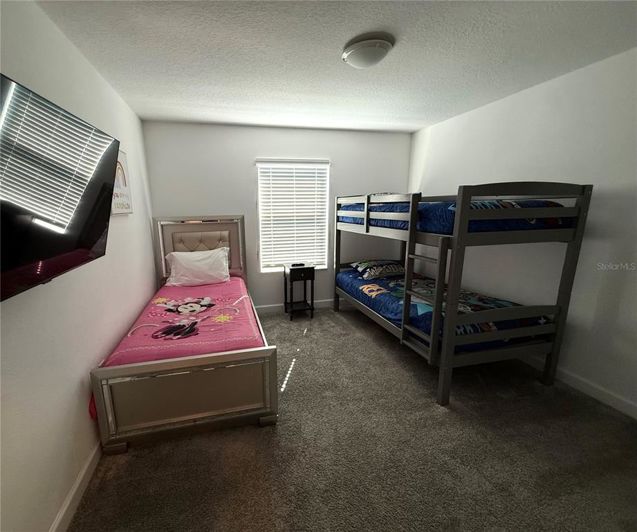 Image No.17-4 Bed Townhouse for sale