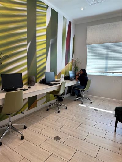 Image No.22-4 Bed Townhouse for sale