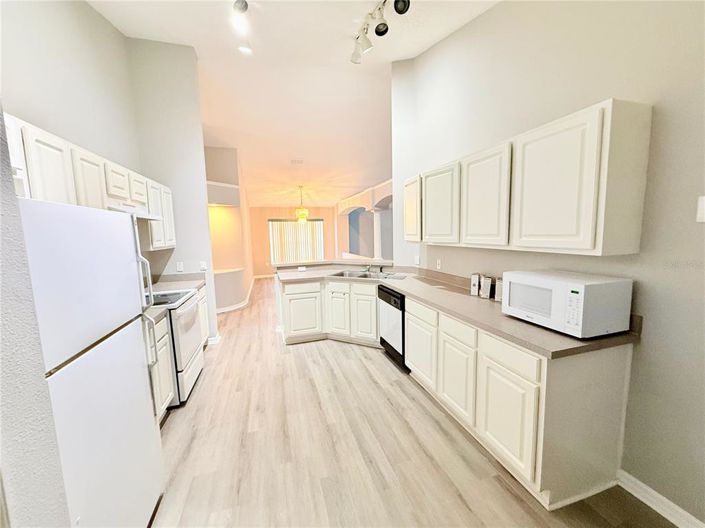 Image No.12-Propriété de 4 chambres à vendre à Kissimmee