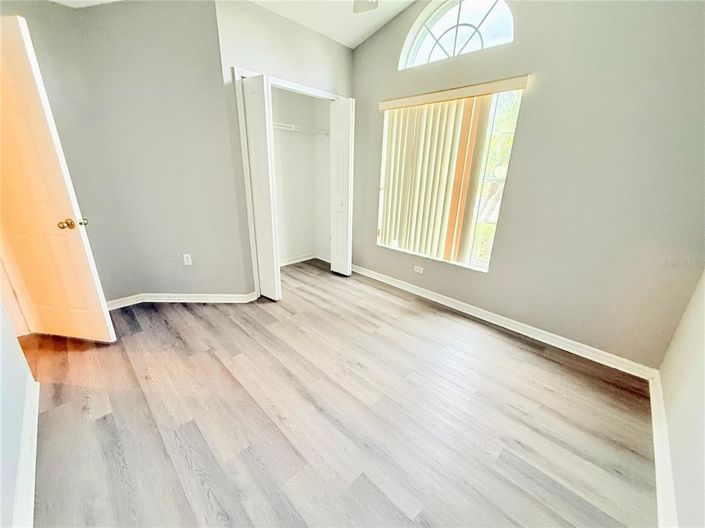 Image No.6-Propriété de 4 chambres à vendre à Kissimmee