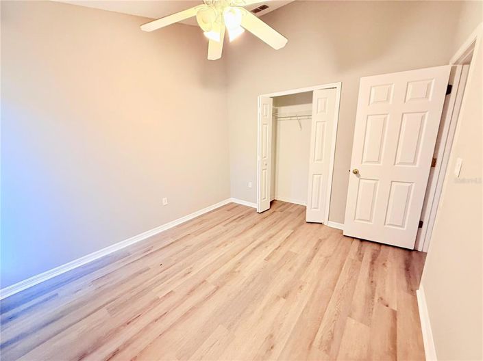 Image No.7-Propriété de 4 chambres à vendre à Kissimmee