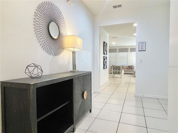 Image No.3-7 Bed Property for sale