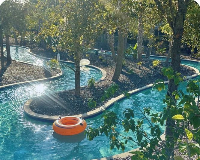 Image No.43-7 Bed Property for sale