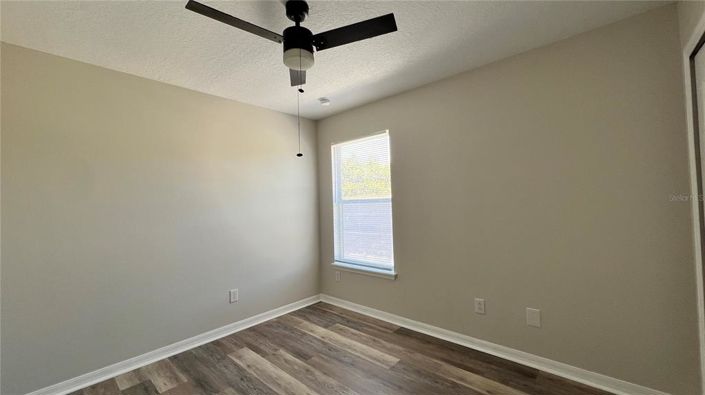 Image No.20-Propriété de 4 chambres à vendre à Davenport