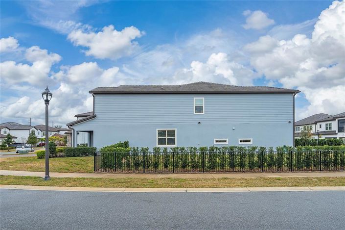 Image No.5-Propriété de 4 chambres à vendre à Orlando