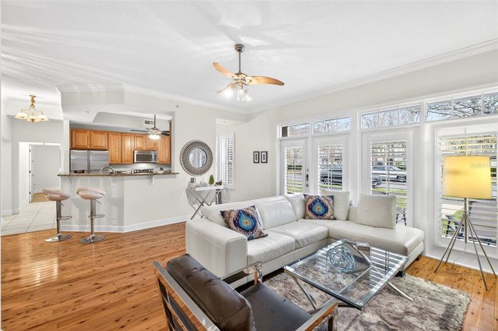 Image No.4-4 Bed Property for sale