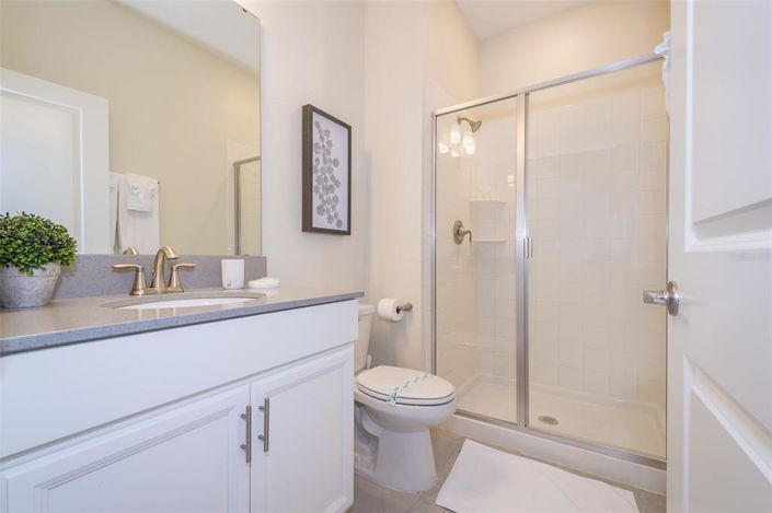 Image No.17-4 Bed Townhouse for sale