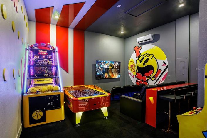 Image No.15-6 Bed Property for sale