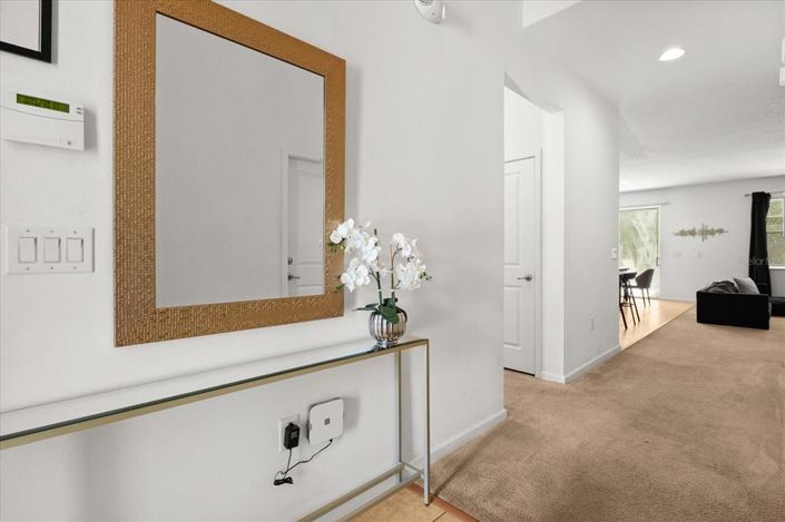 Image No.16-8 Bed Property for sale