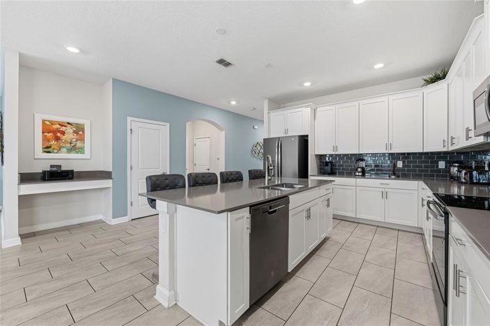 Image No.8-Propriété de 6 chambres à vendre à Davenport