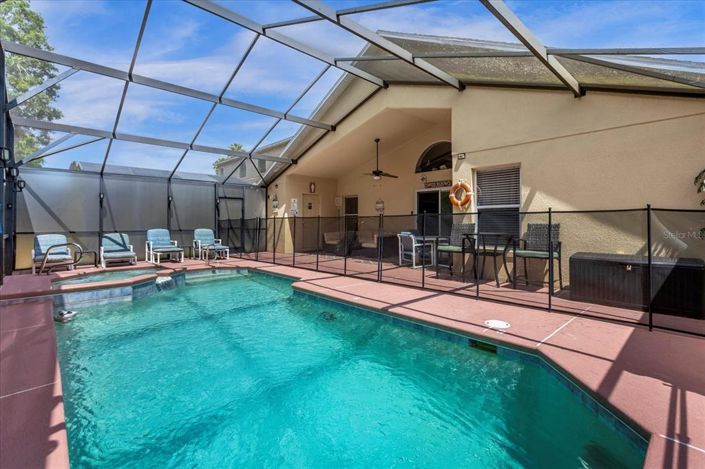 Image No.38-4 Bed Property for sale