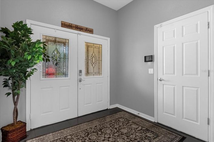 Image No.4-4 Bed Property for sale