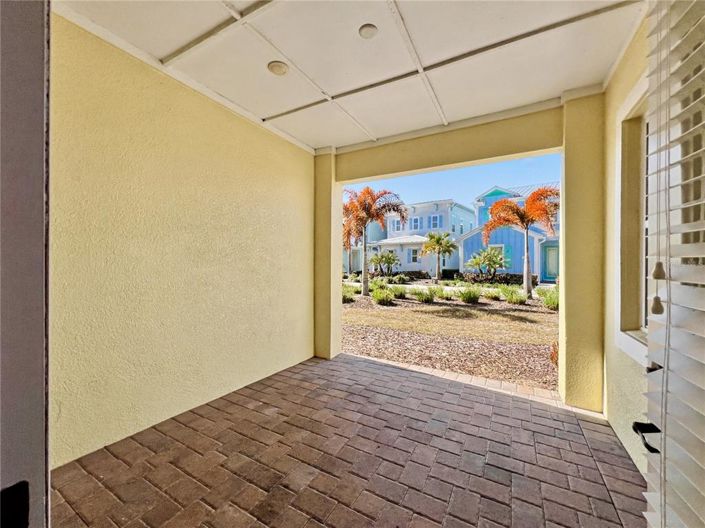 Image No.22-8 Bed Property for sale