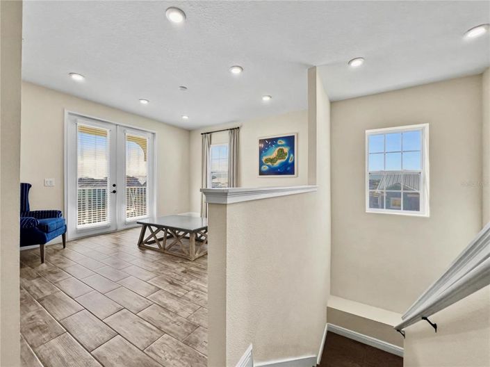 Image No.49-8 Bed Property for sale