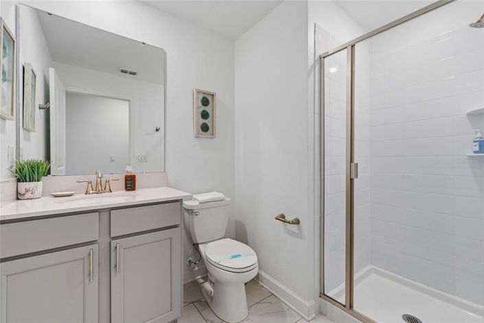 Image No.20-5 Bed Townhouse for sale