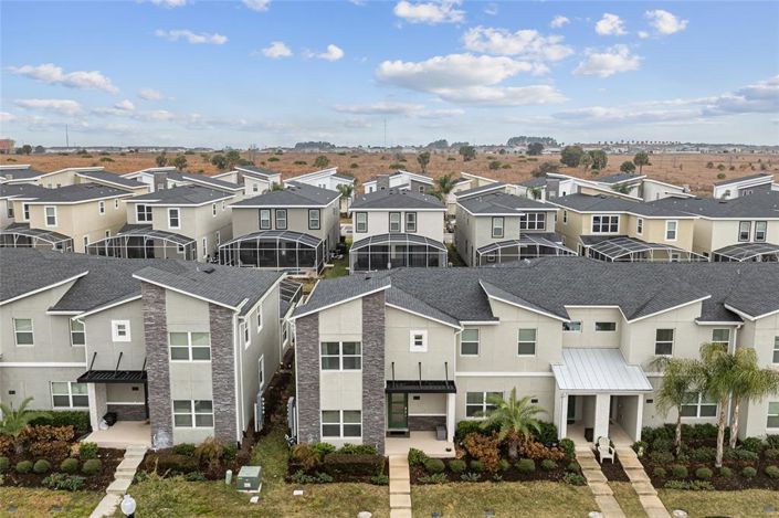 Image No.31-5 Bed Townhouse for sale