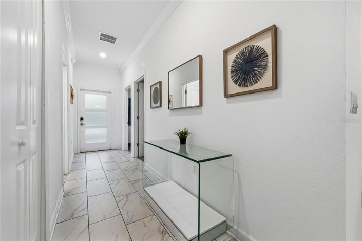 Image No.41-5 Bed Townhouse for sale