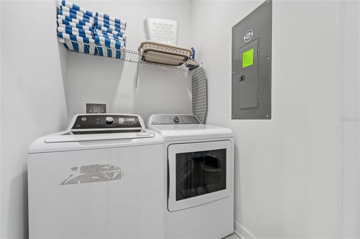 Image No.44-5 Bed Townhouse for sale