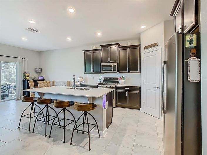 Image No.11-4 Bed Property for sale