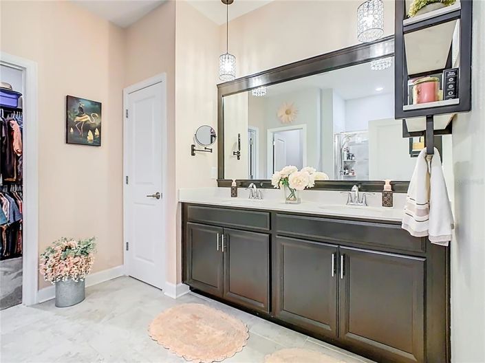 Image No.21-4 Bed Property for sale