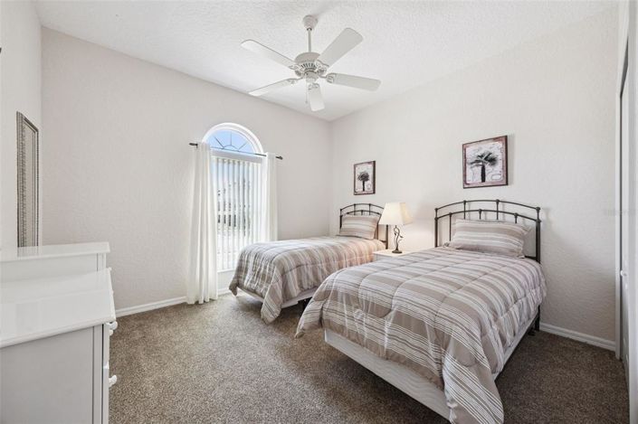 Image No.30-4 Bed Property for sale